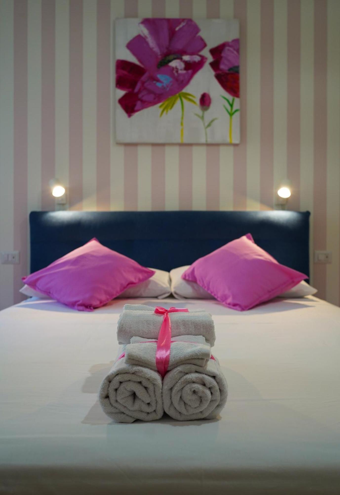 Santo Apartment In Trastevere Roma Exterior foto